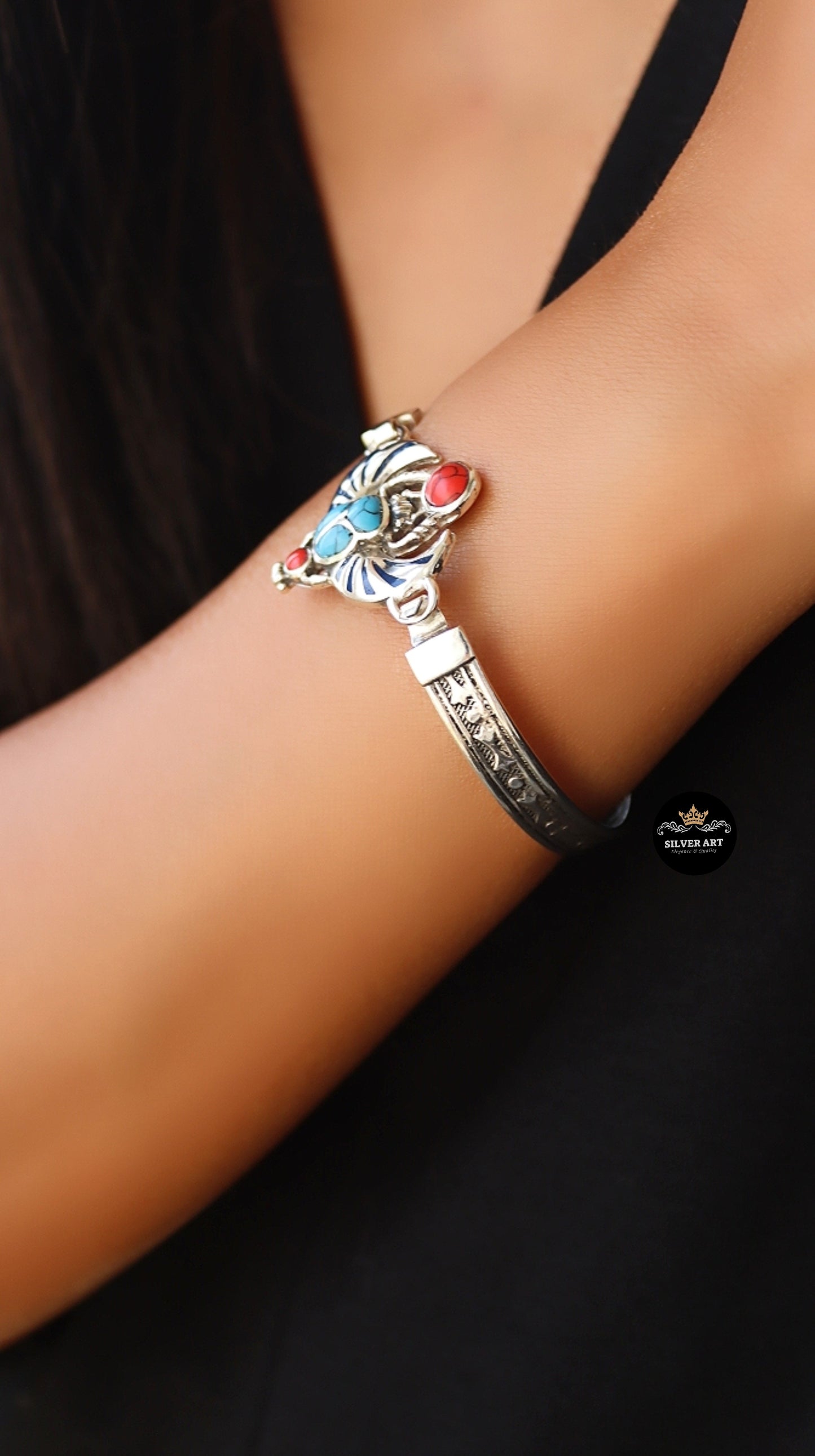 Pharaonic Closed Handcuff