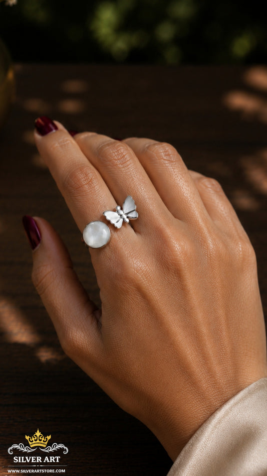Butterfly & Mother Of Pearls Ring