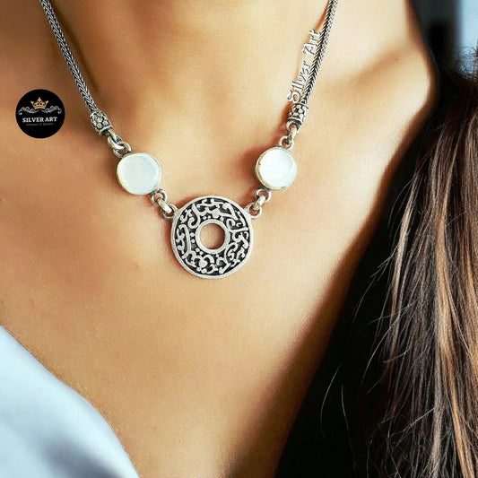 Coin Necklace يليق بك كل جميل