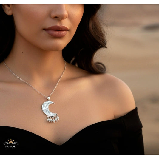 Crescent Pearls Necklace