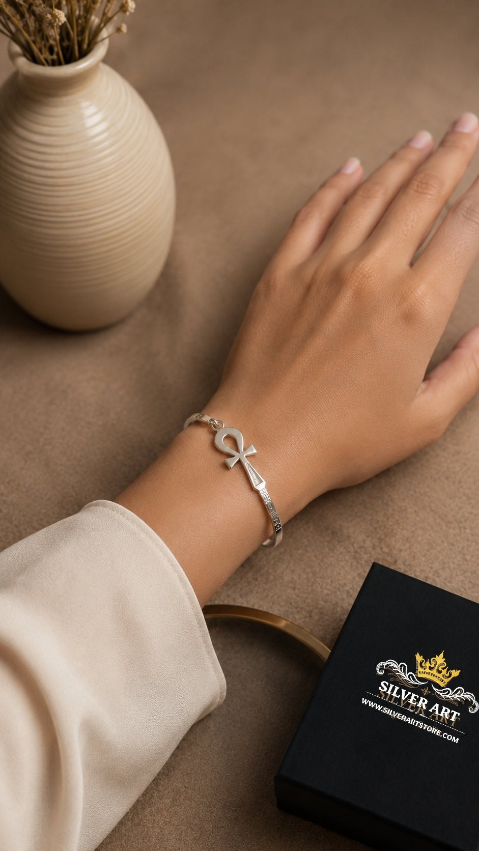Pharaonic Closed Handcuff