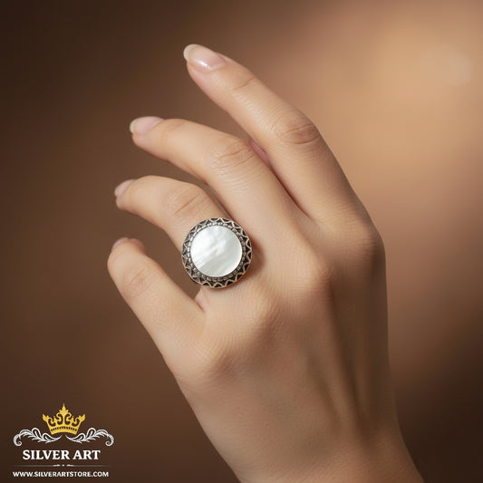 Silver Mother Of Pearls Ring