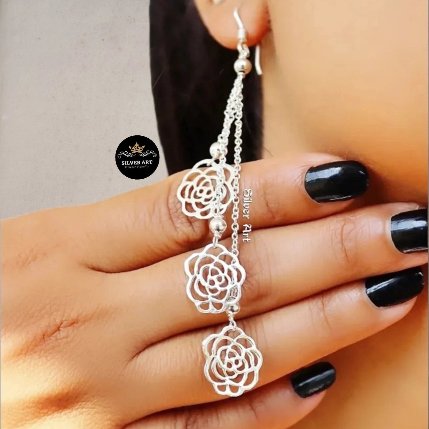 Rose Detail Dangling Necklace & Earrings