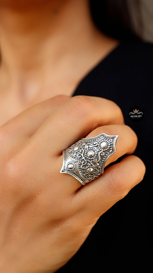 Silver Ring (small fit)