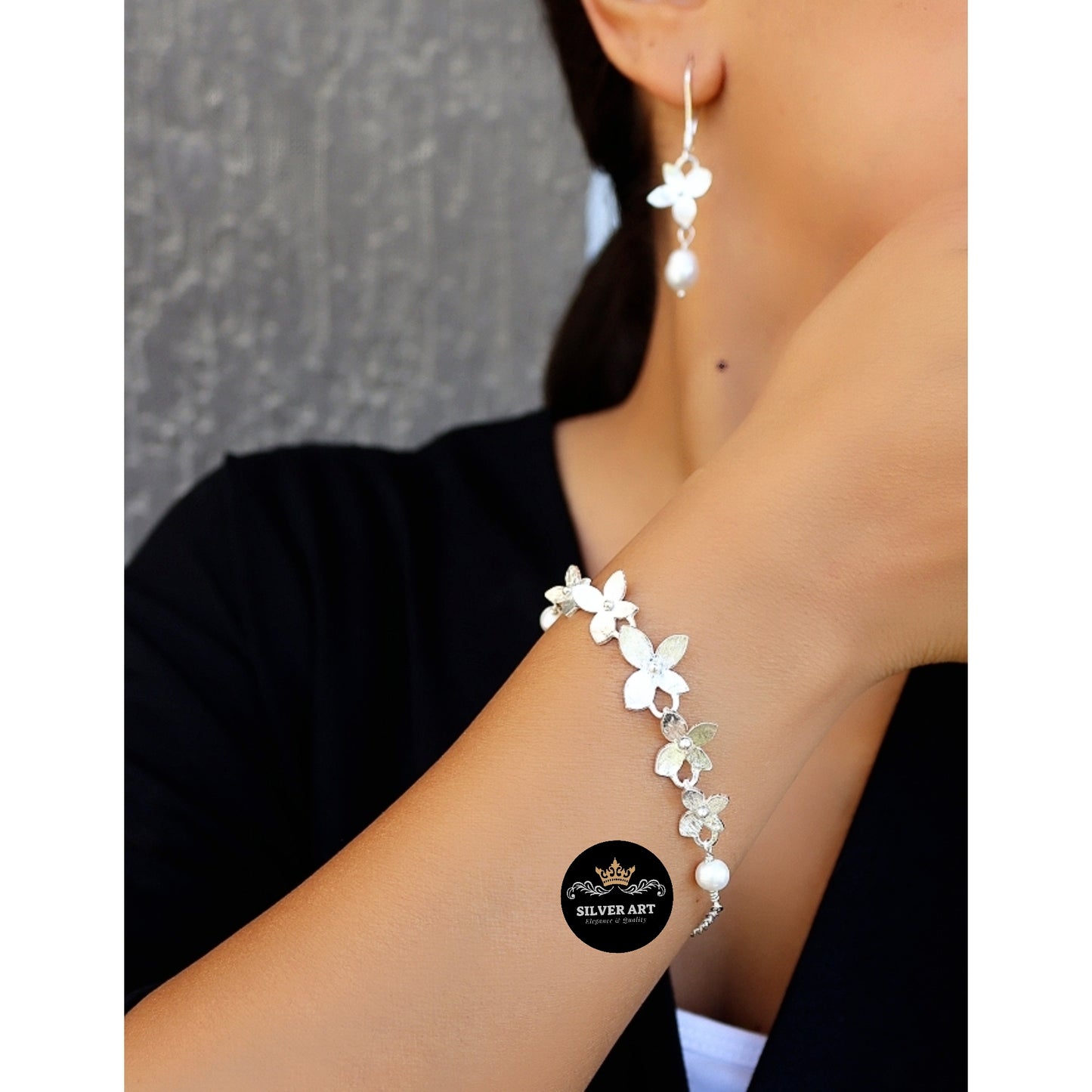 Flowers Pearls Bracelet & Earrings